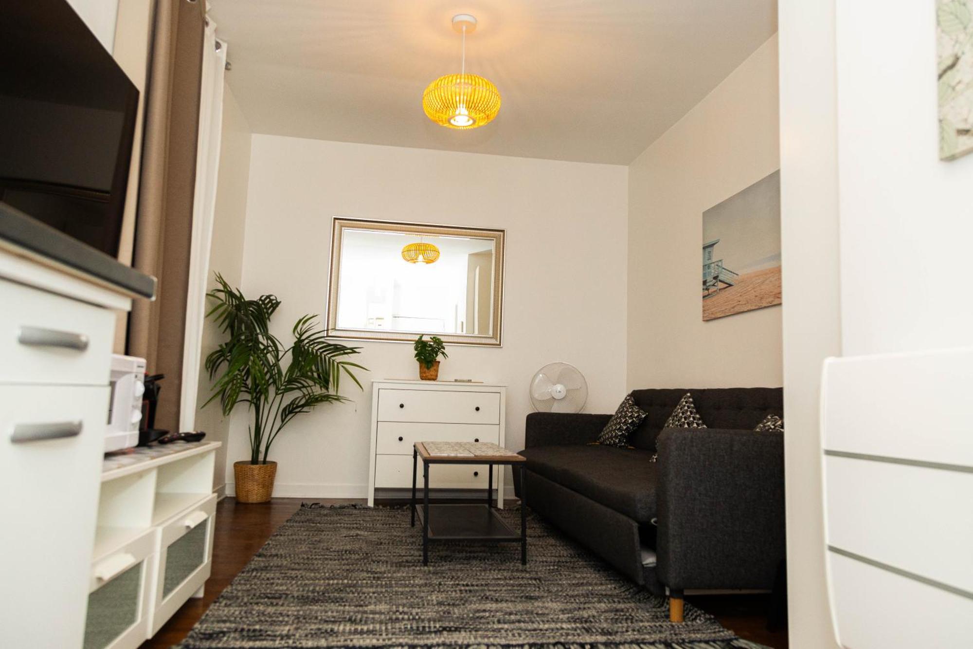 Cosy Stade De France 11 Pour 2 Personnes * Saint-Denis (Seine-Saint-Denis)